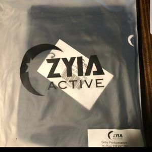 Zyia 7/8 leggings new with tags